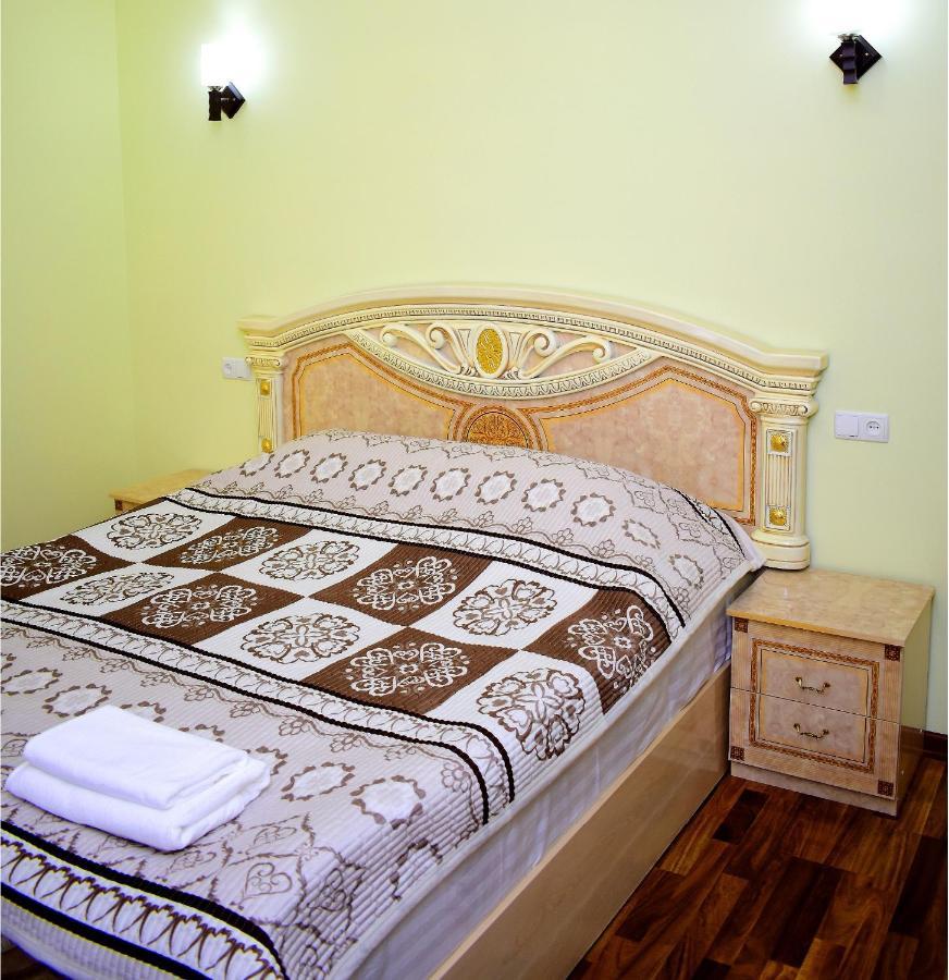 Vostok Hotel Самарканд Екстериор снимка